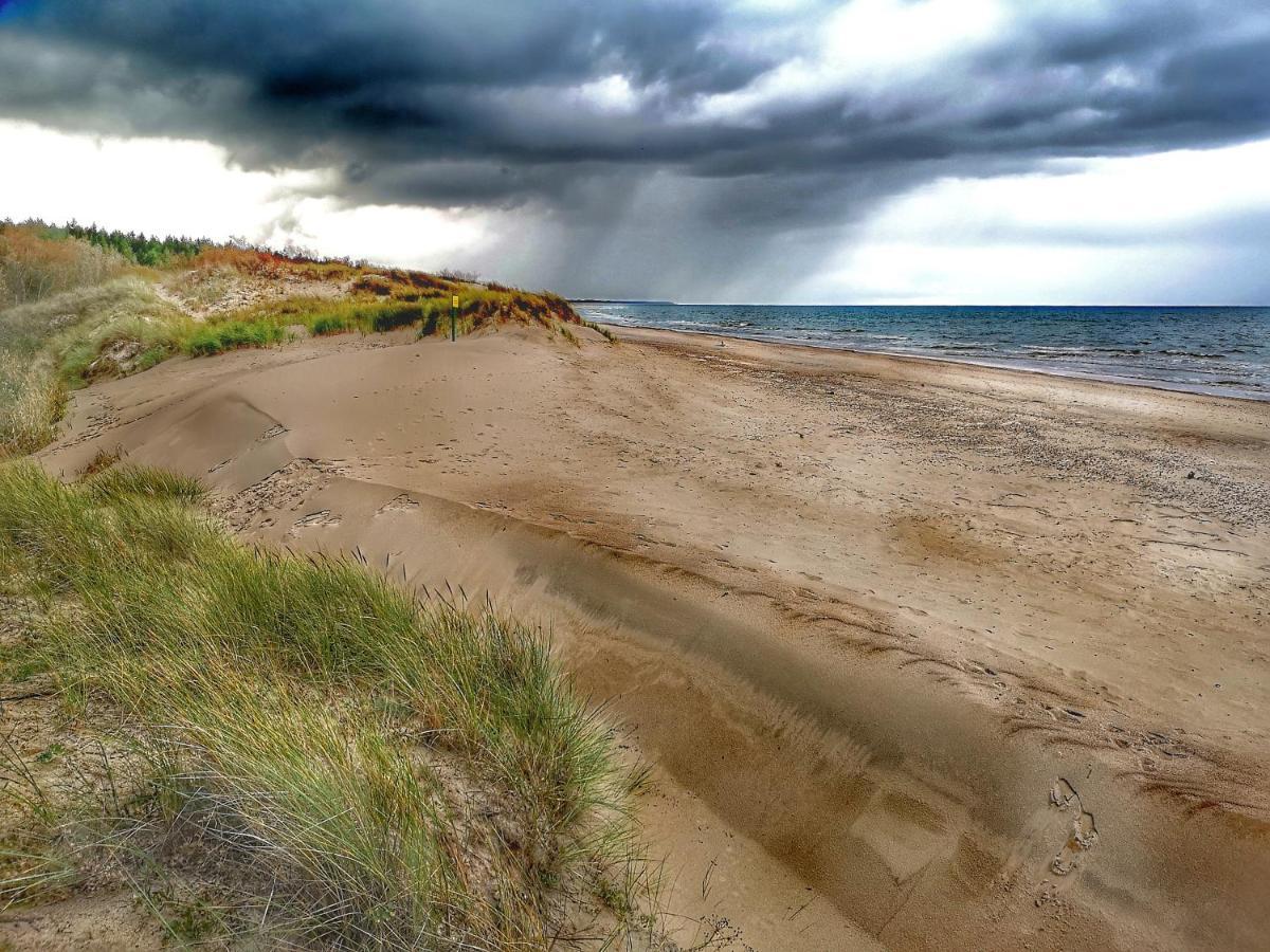 Mistral Przy Plazy Domki Caloroczne Ustka Dış mekan fotoğraf